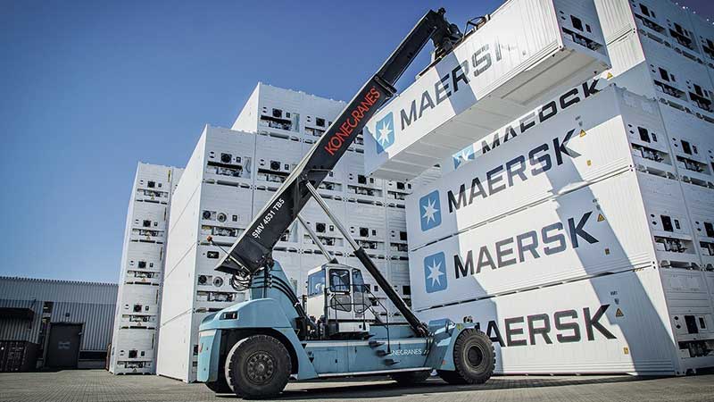 Empresa China compra negocio de contenedores a Maersk