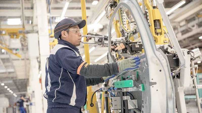 Industria manufacturera cae 8.4 puntos porcentuales en ventas extranjeras