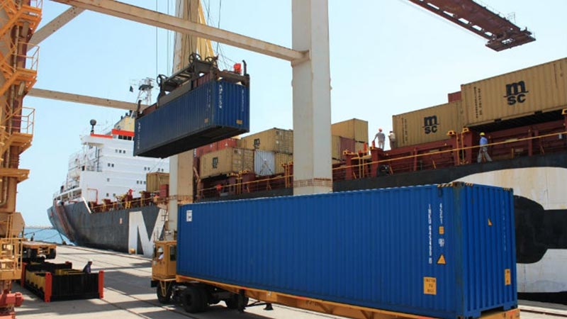 Declaran desierta licitación para equipamiento portuario en Coatzacoalcos y Salina Cruz