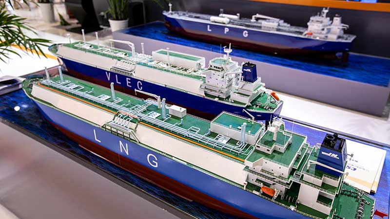Astillero chino entrega buque transportador de etano más grande del mundo