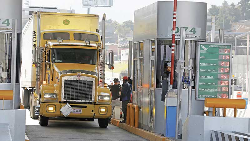 Ley para camiones de carga, de las nuevas tareas de Rogelio Jiménez Pons