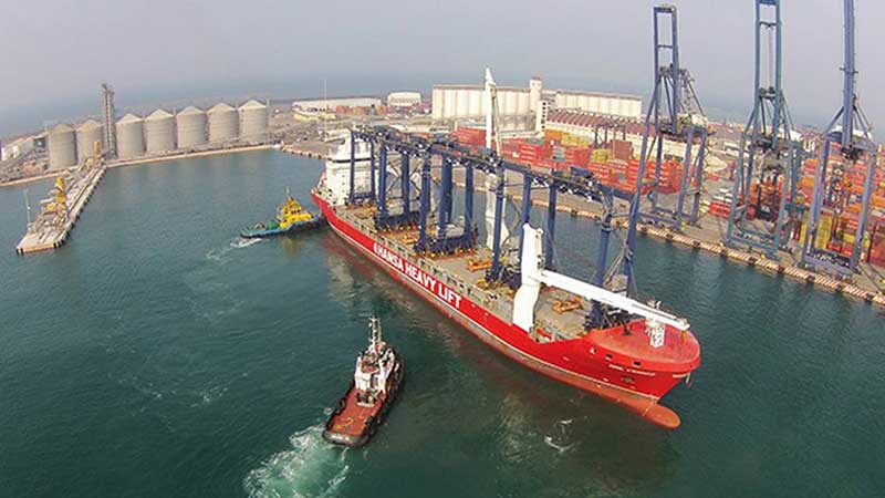 Supera Veracruz manejo de cinco millones de toneladas de carga