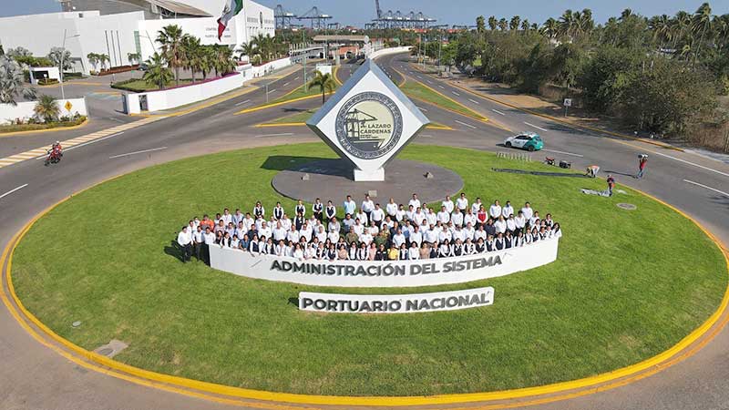 Presenta Lázaro Cárdenas cambio de imagen institucional ante la comunidad portuaria