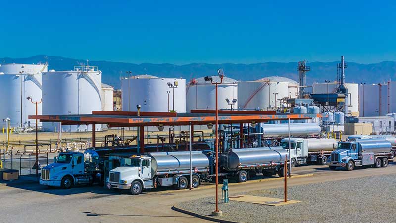 Crece en 47 por ciento importación privada de combustibles por Veracruz