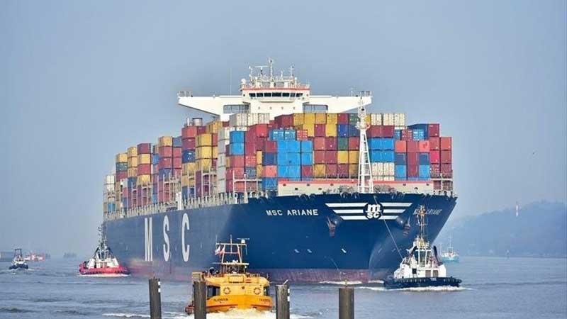 Box ship charter market – heated for so long – shows signs of cooling