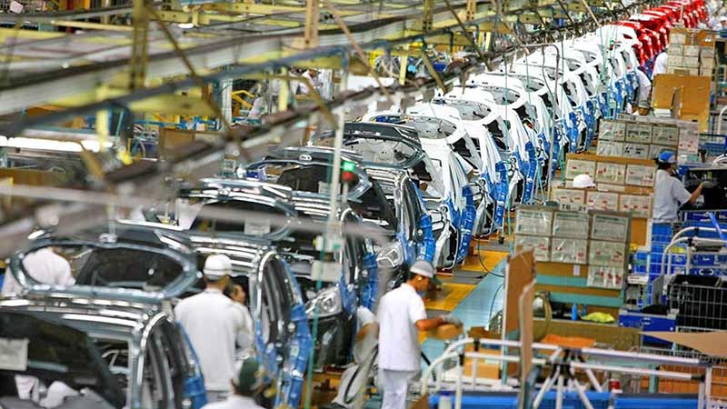 Igualaría México a China en fabricación de automóviles