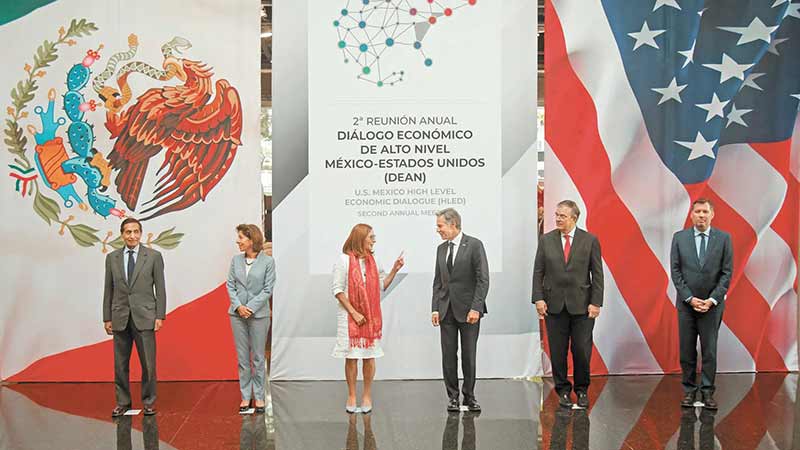 EU apremia a México para tomar decisiones en industria automotriz y semiconductores