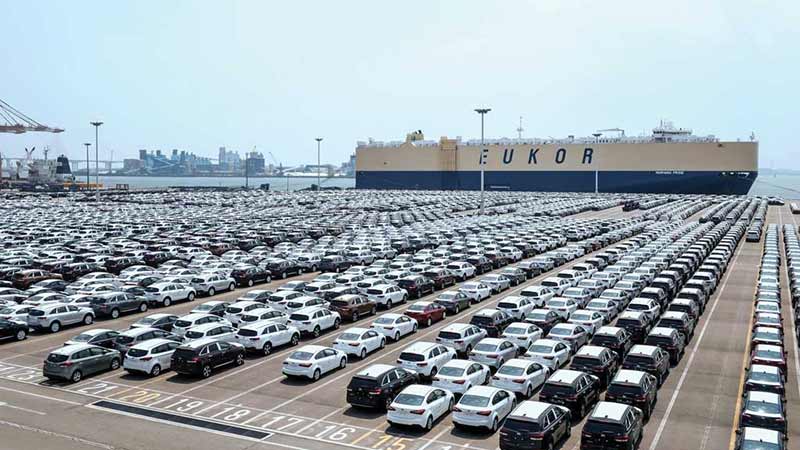 Exportaciones automotrices dan acelerón en el 2022