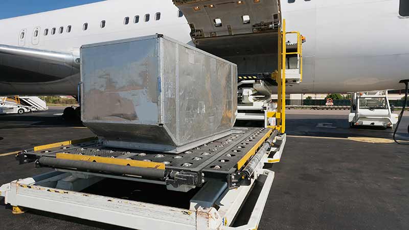 Reordenamiento de carga aérea será en base a las necesidades del sector: SICT