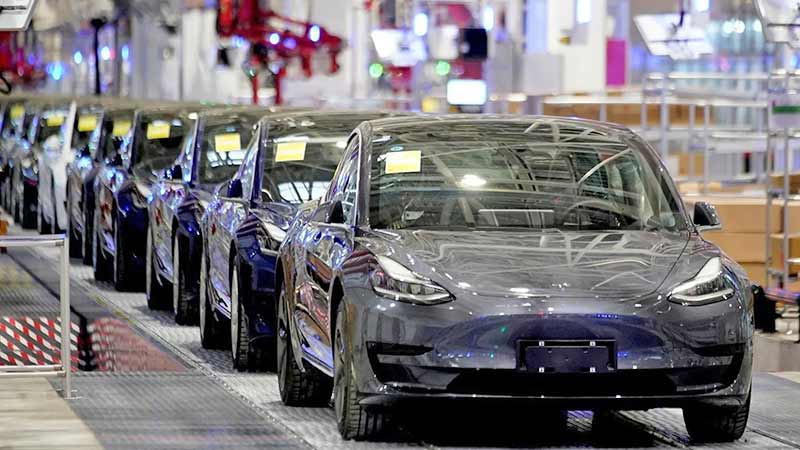 Siguen llegando proveedores de Tesla a Nuevo León