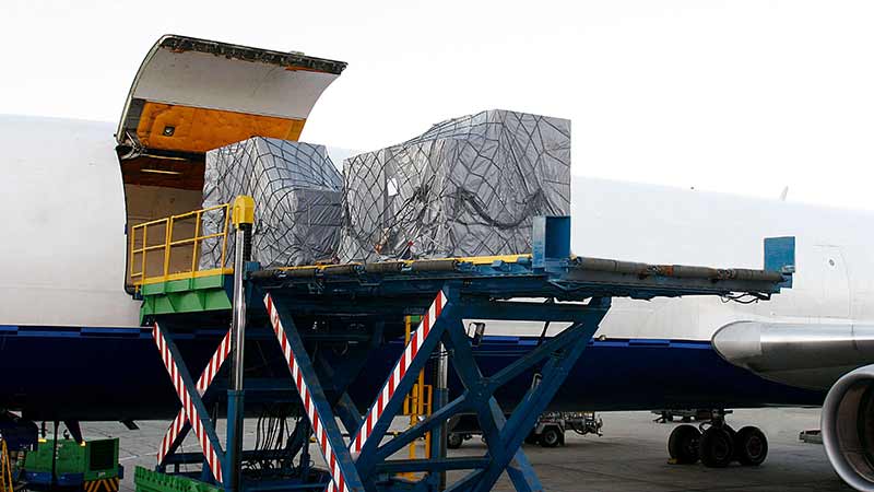 Aún hacen falta 35 acuerdos para migrar la carga aérea al AIFA