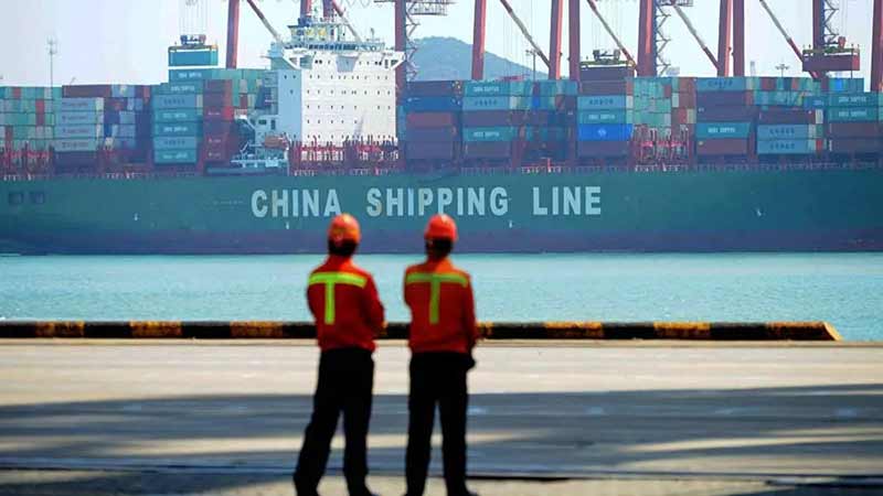 Precios de fletes marítimos continúan en caída libre: contratos superan tarifas spot
