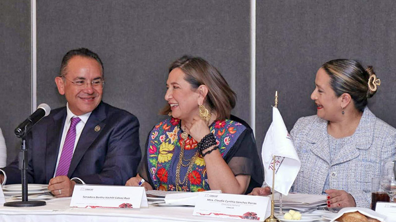 Presidente de Canacar se reúne con Xóchitl Gálvez
