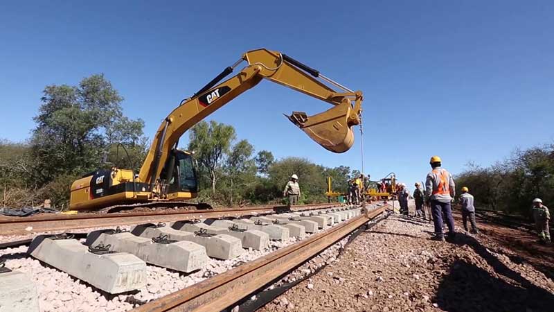 Obras ferroviarias aceleran al sector constructor