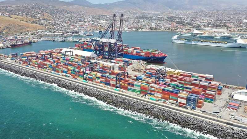 Flete marítimo Asia-México cierra 2023 con descenso de 3,81%